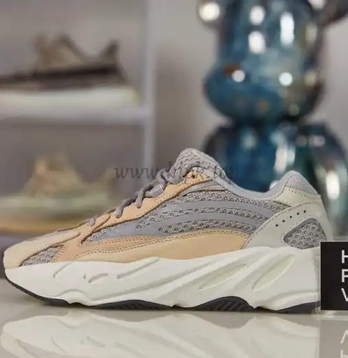 PK GOD Yeezy 700 “Enflame Amber”retail materials ready to ship