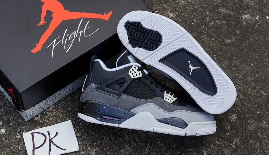 PK GOD Air Jordan 4 Retro Fear RETAIL MATERIALS READY TO SHIP