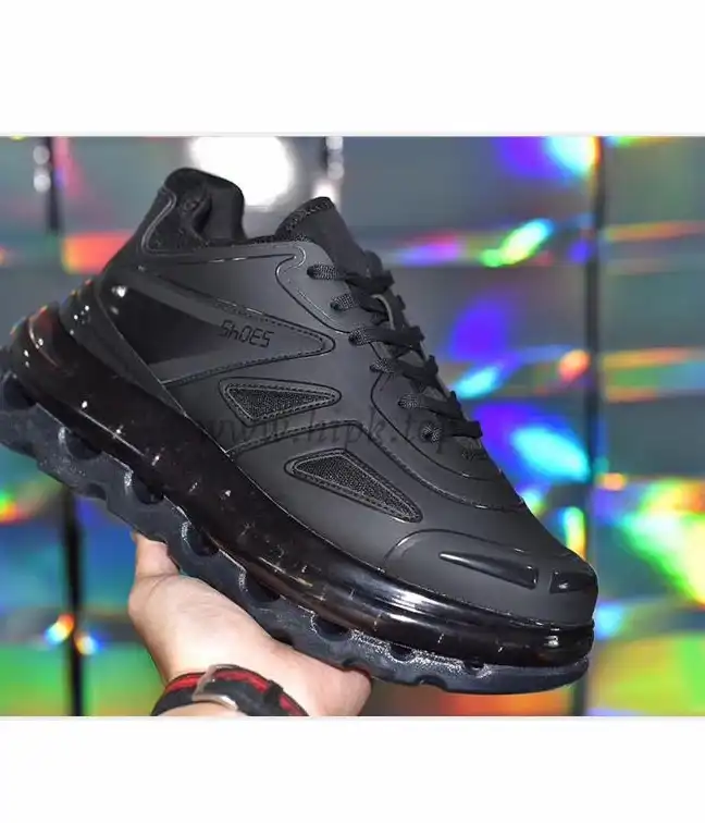 PK God Balen Triple S Designer David Tourniaire launches brand “Shoes 53045”all black retail materials ready to ship