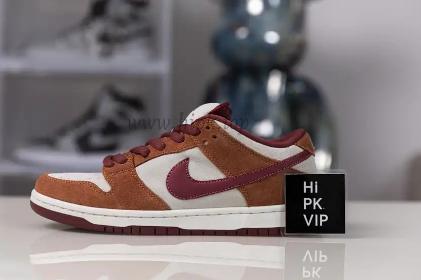 PK God Nike SB dunk Low Russet Cedar retail materials ready to ship