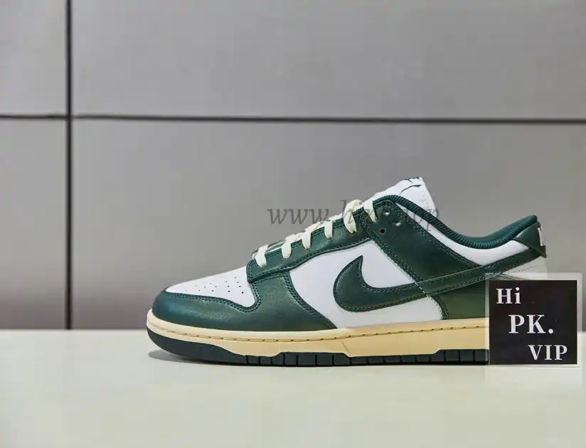 PK god Nike dunk low vintage green retail materials ready to ship