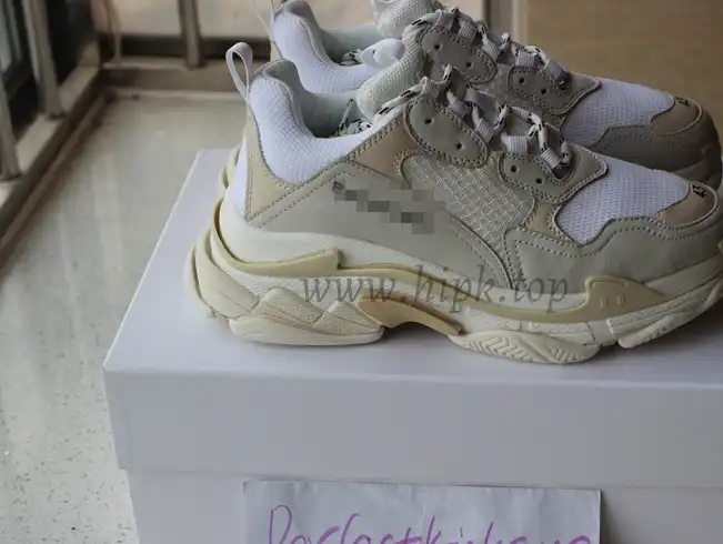 God Paris Triple S Trainer All white ready