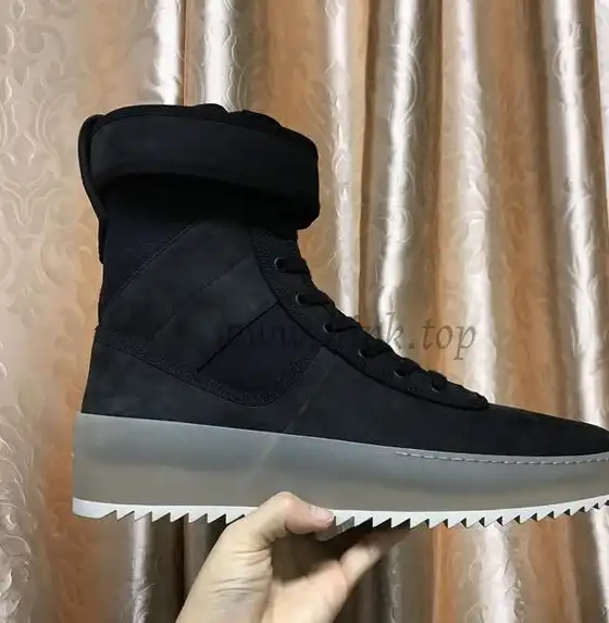 EXCLUSIVE RETAIL PK GOD NIKE AIR FEAR OF GOD 1 LIGHT BLACK BLACK AAR4237-001READY TO SHIP