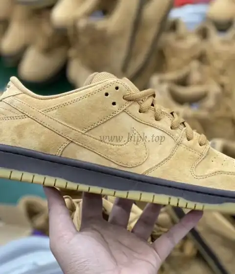 PK God Nike SB dunk Low Russet Cedar retail materials ready to ship