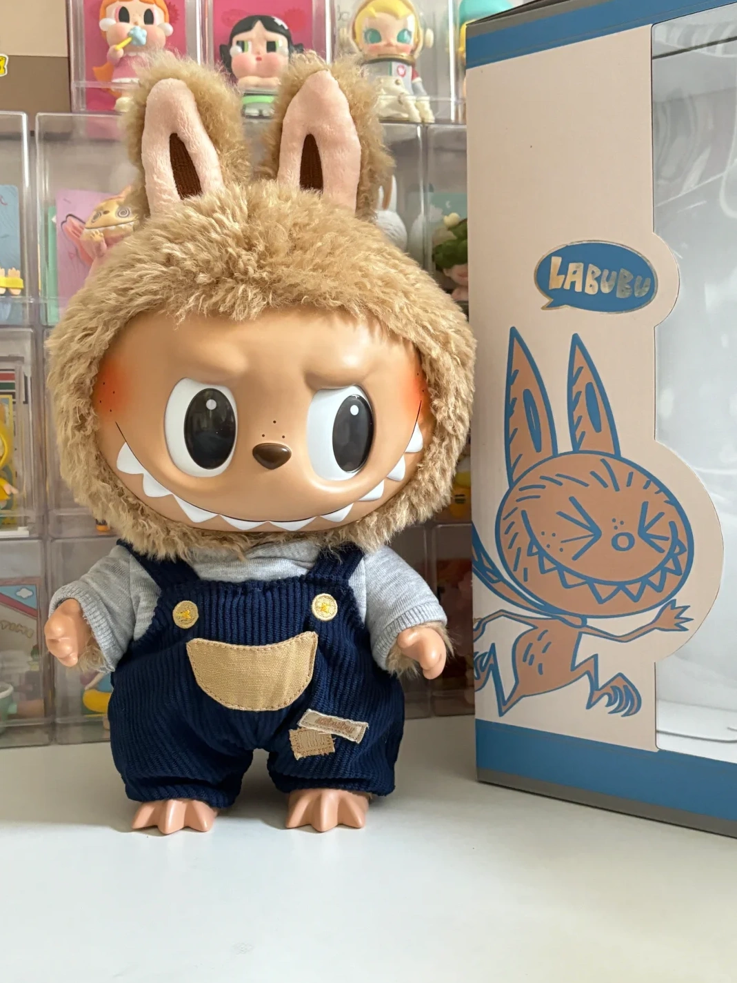 LABUBU Time To Chill-Vinyl Plush Toy Cozy 6539