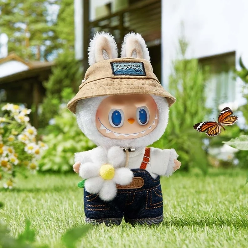 UrbanStyle 6994 The Monsters Labubu Fall in Wild
