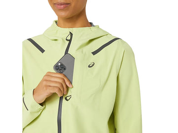 Affordable Women's ASICS Accelerate Waterproof 2.0 Jacket - 2012C219.750