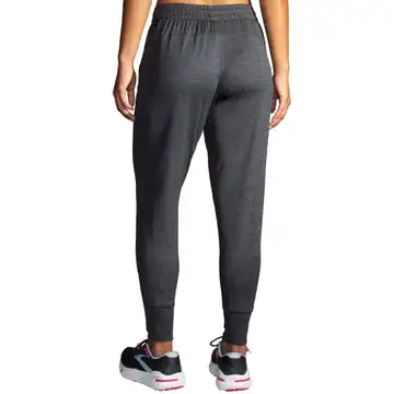 Cheap Women's Brooks Luxe Jogger - 221666-090