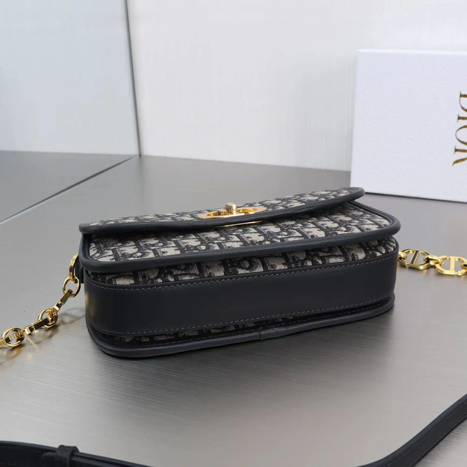 30 MONTAIGNE AVENUE BAG TopPick 1252