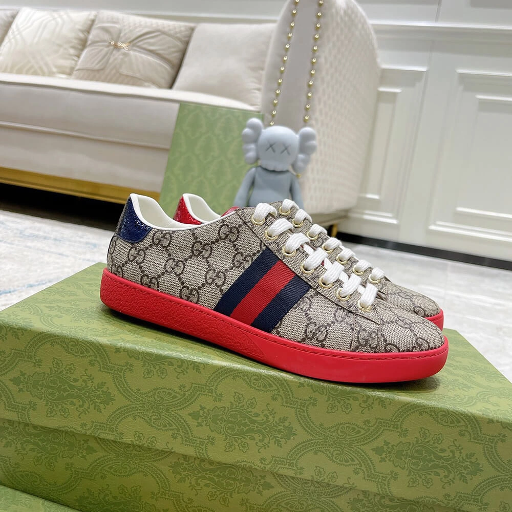 Ace GG Supreme sneaker with bees Versatile 70