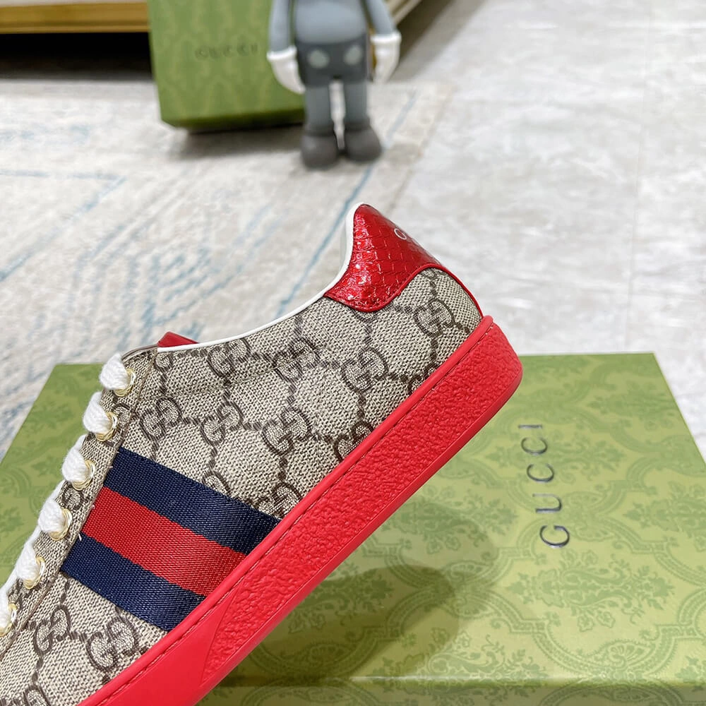 Ace GG Supreme sneaker with bees Versatile 70