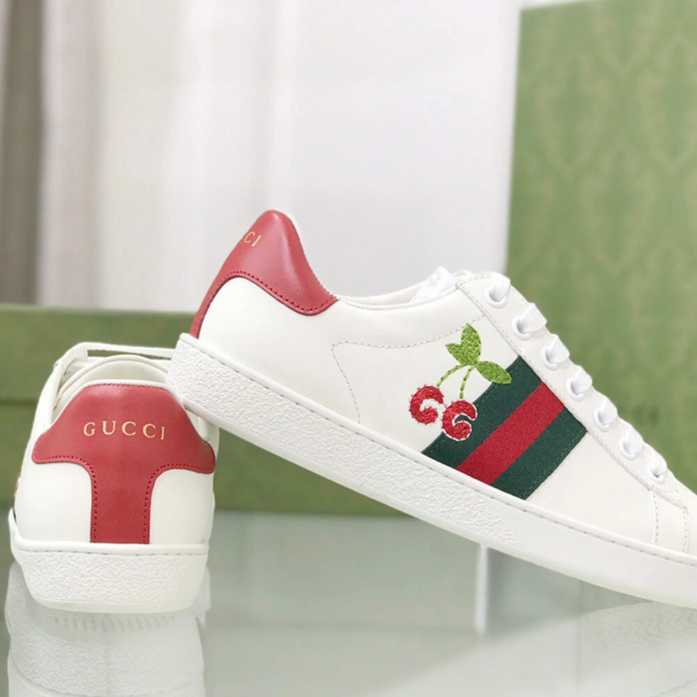 Efficient Ace sneaker with cherry 56