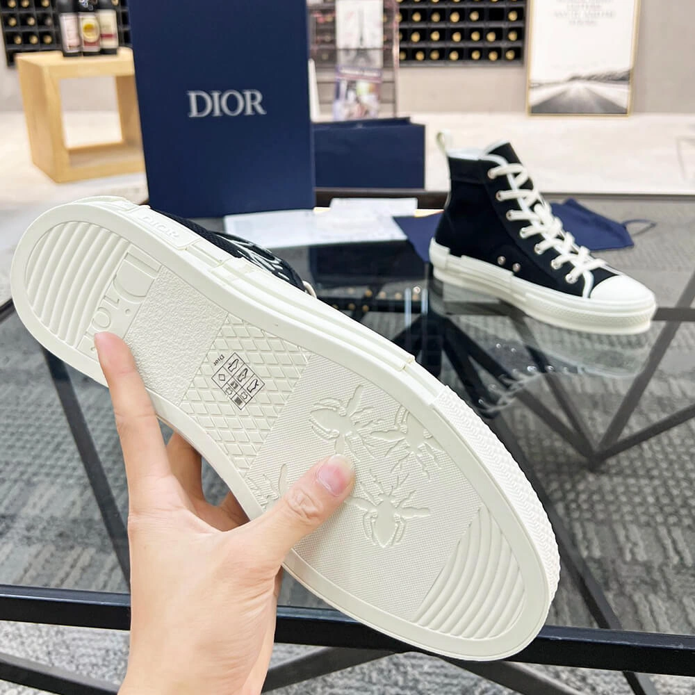 B23 CACTUS JACK DIOR HIGH-TOP SNEAKER Refined 120