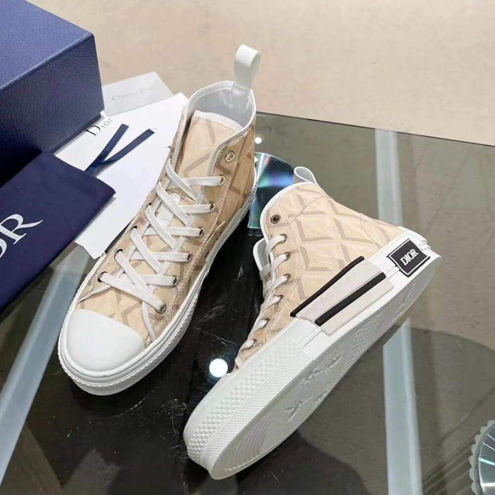 Versatile B23 HIGH-TOP SNEAKER 133