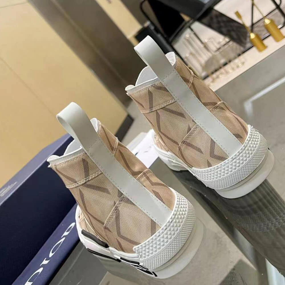 Versatile B23 HIGH-TOP SNEAKER 133