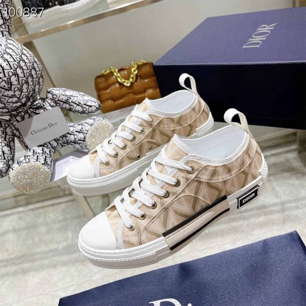 BestValue B23 LOW-TOP SNEAKER 130