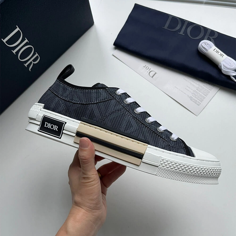 B23 LOW-TOP SNEAKER SmoothTexture 101