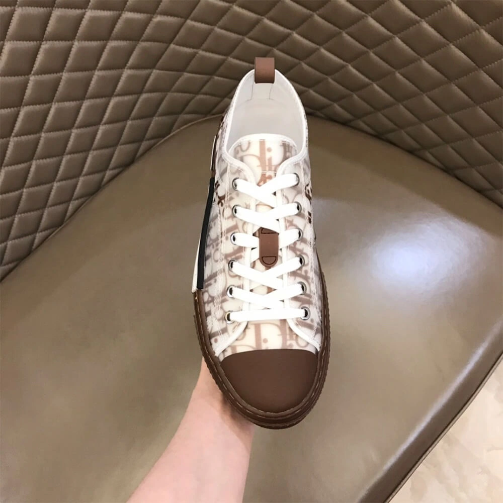 B23 LOW-TOP SNEAKER Unique 105