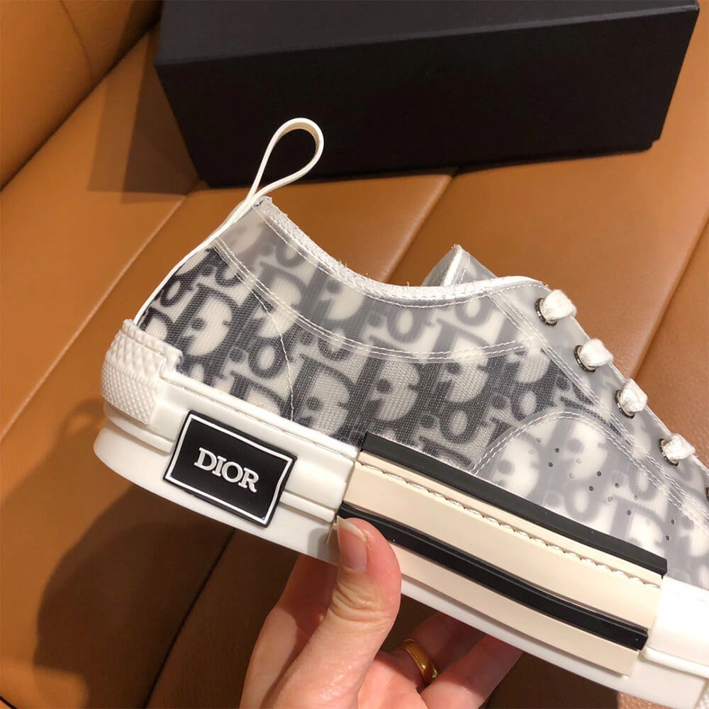 EasyMatch B23 LOW-TOP SNEAKER 84
