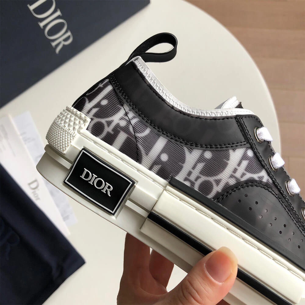 B23 LOW-TOP SNEAKER SmoothTexture 124