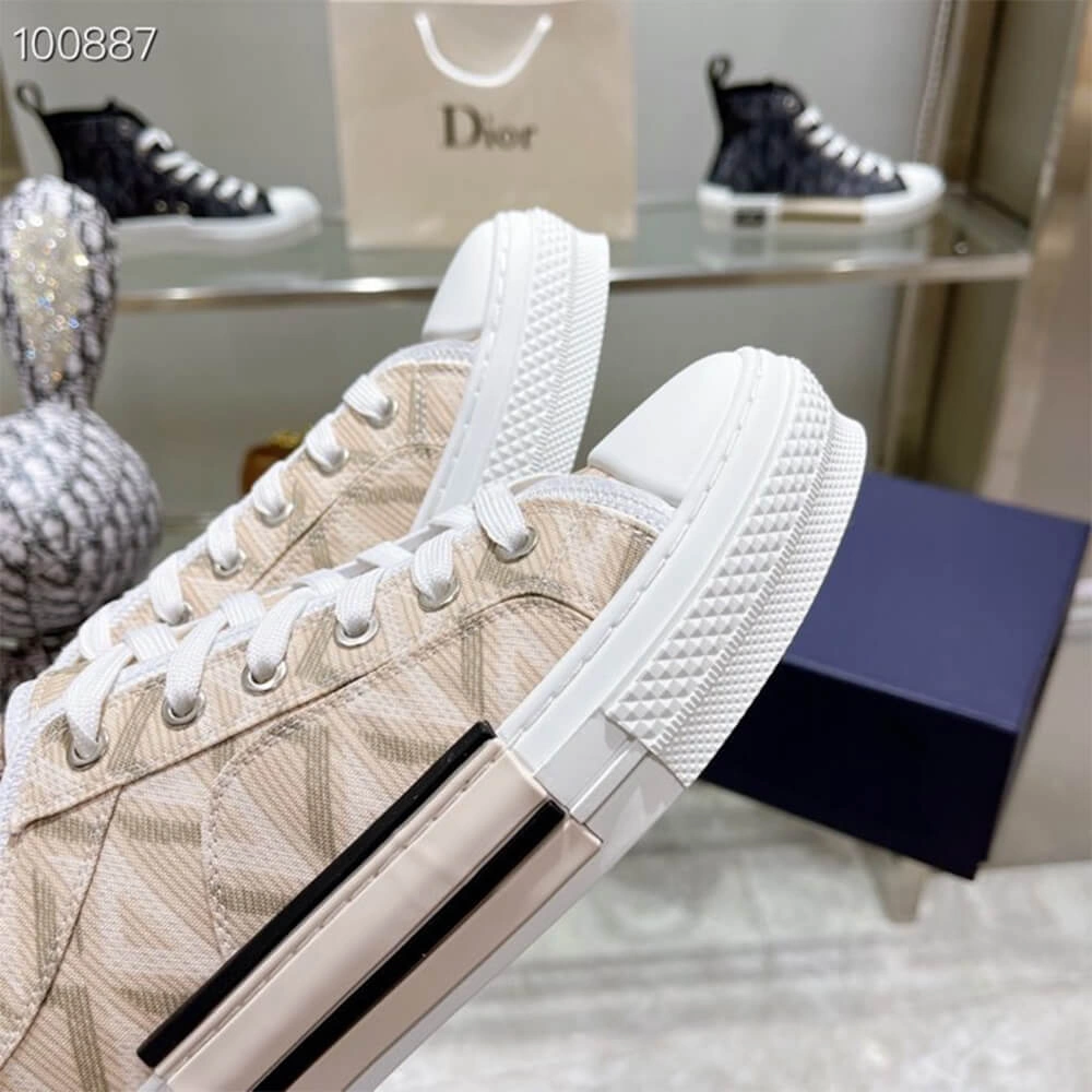 BestValue B23 LOW-TOP SNEAKER 130