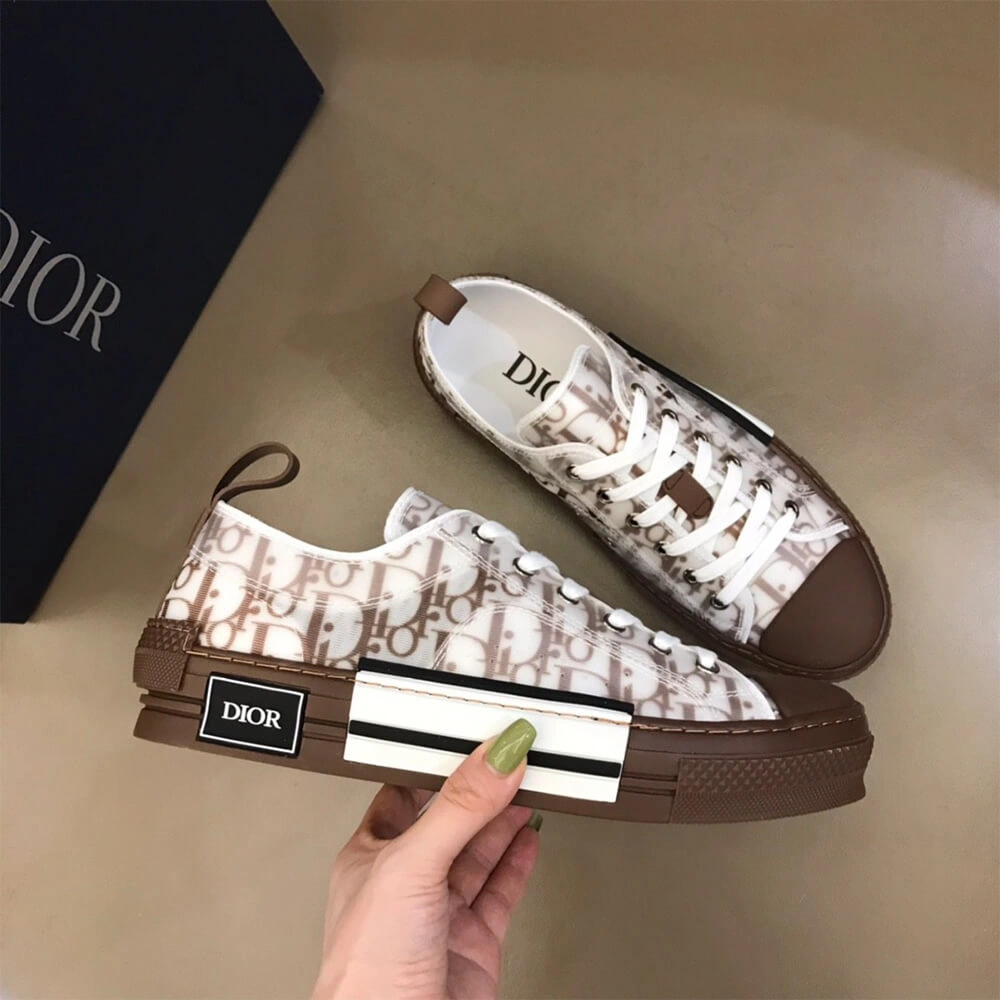 B23 LOW-TOP SNEAKER Unique 105