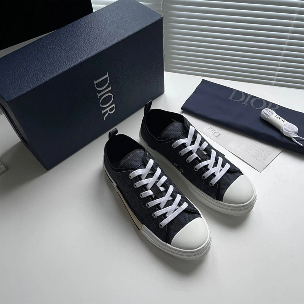 B23 LOW-TOP SNEAKER SmoothTexture 101