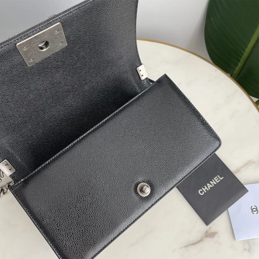 BOY CHANEL HANDBAG WrinkleFree 1217