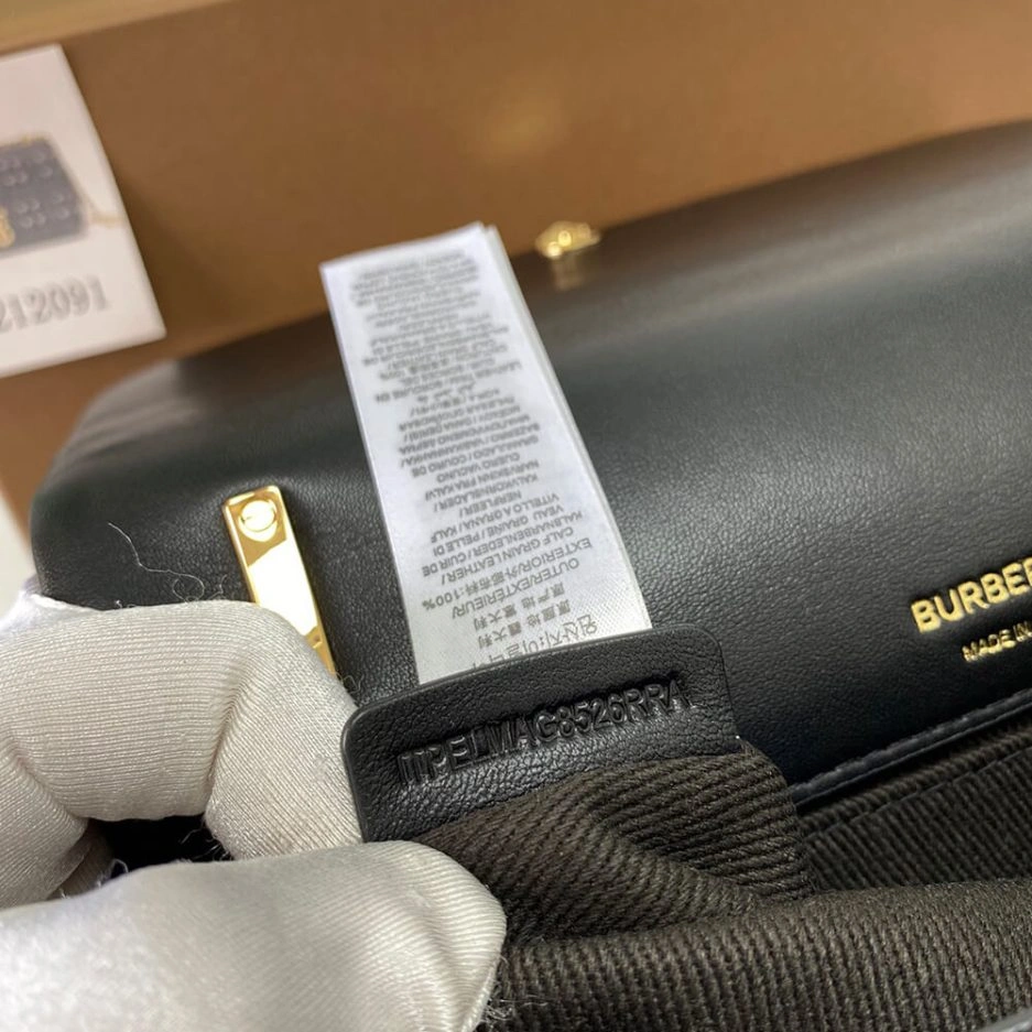Burberry Small Lola Bag Minimalist 1655