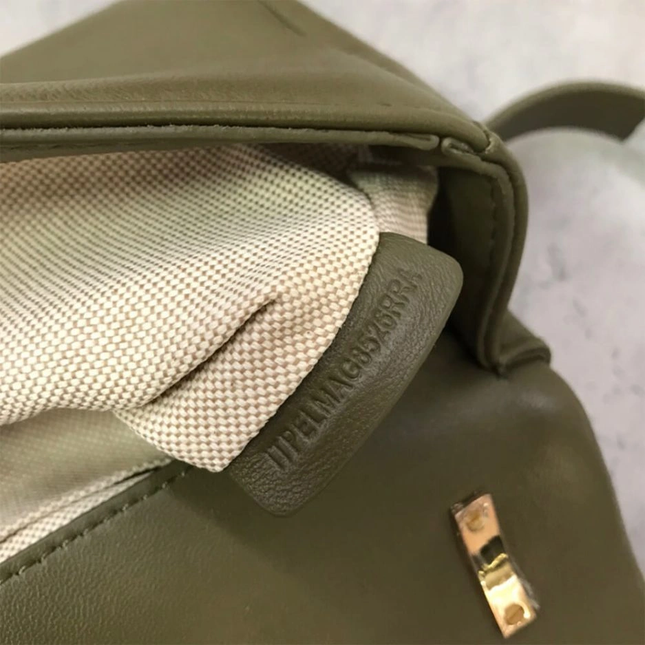 ComfortFit Burberry Small Lola Bag 1659