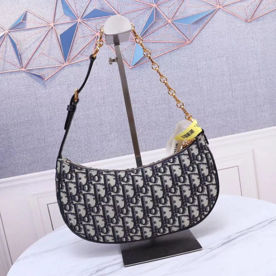 CD LOUNGE BAG Tailored 1274