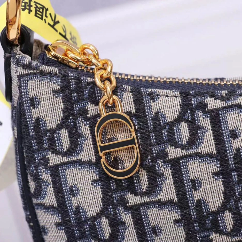 CD LOUNGE BAG Tailored 1274