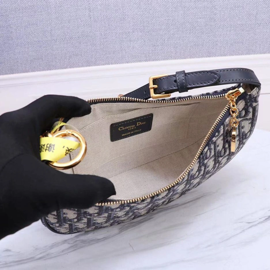 CD LOUNGE BAG Tailored 1274
