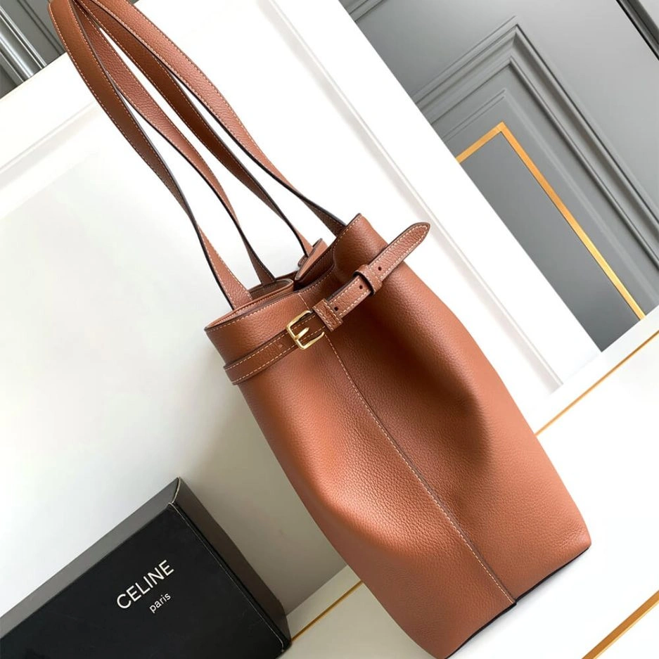 Flexible CELINE CABAS ANAÏS Medium bag in grained calfskin 1599