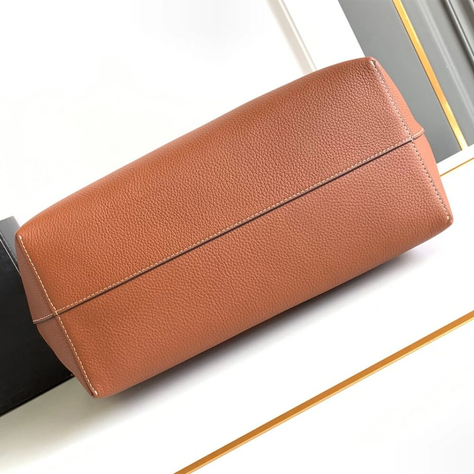 Flexible CELINE CABAS ANAÏS Medium bag in grained calfskin 1599