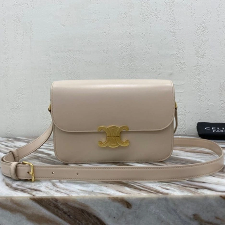 Thermal CELINE CLASSIQUE TRIOMPHE BAG IN CALFSKIN 1635