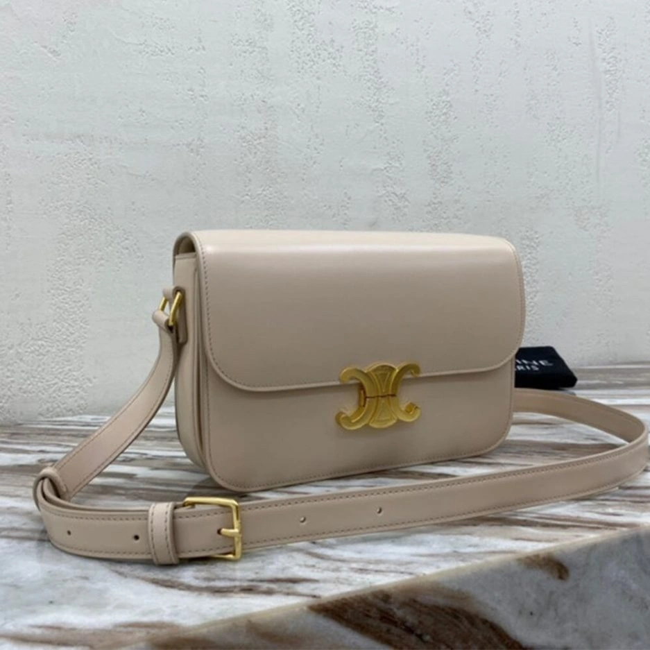 Thermal CELINE CLASSIQUE TRIOMPHE BAG IN CALFSKIN 1635