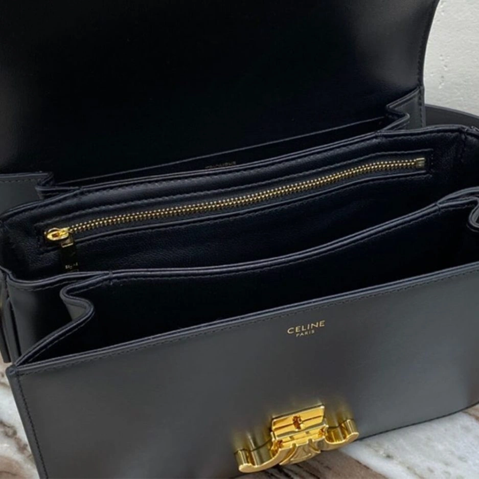 HighPerformance CELINE CLASSIQUE TRIOMPHE BAG IN CALFSKIN 1621