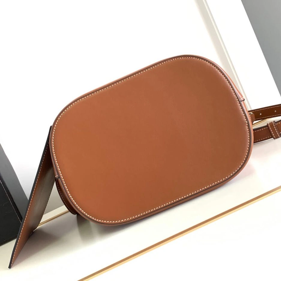 RelaxedFit CELINE MEDIUM LOUISE BAG in SMOOTH CALFSKIN 1641