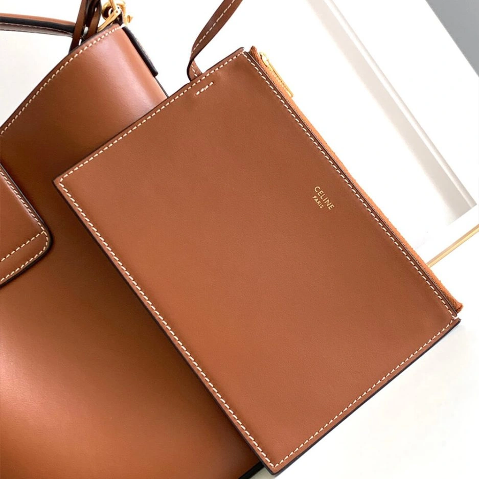 RelaxedFit CELINE MEDIUM LOUISE BAG in SMOOTH CALFSKIN 1641