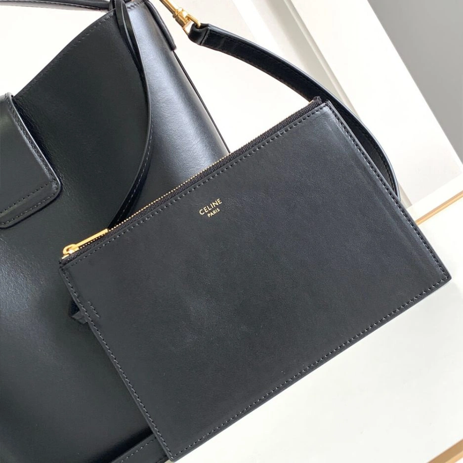 CELINE MEDIUM LOUISE BAG in SMOOTH CALFSKIN ZipUp 1629