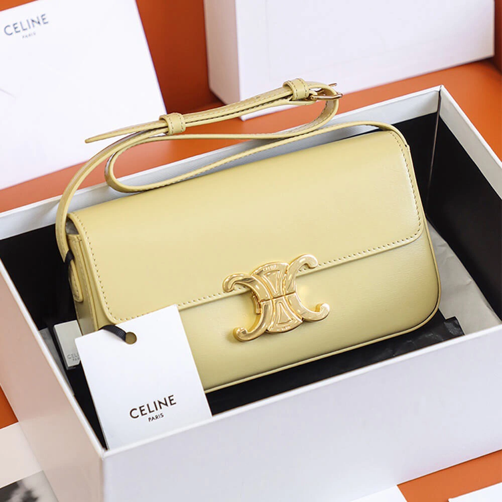 CELINE TRIOMPHE SHOULDER BAG Resilient 1620
