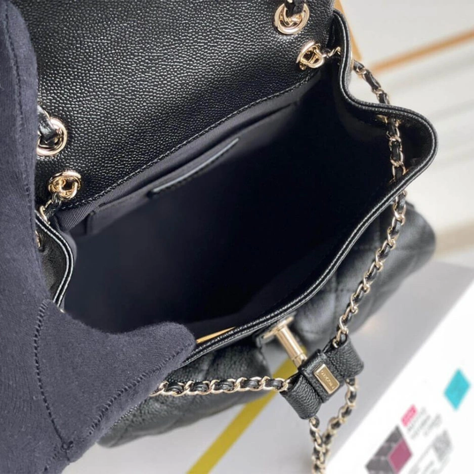CHANEL  Caviar Backpack Comfortable 1070