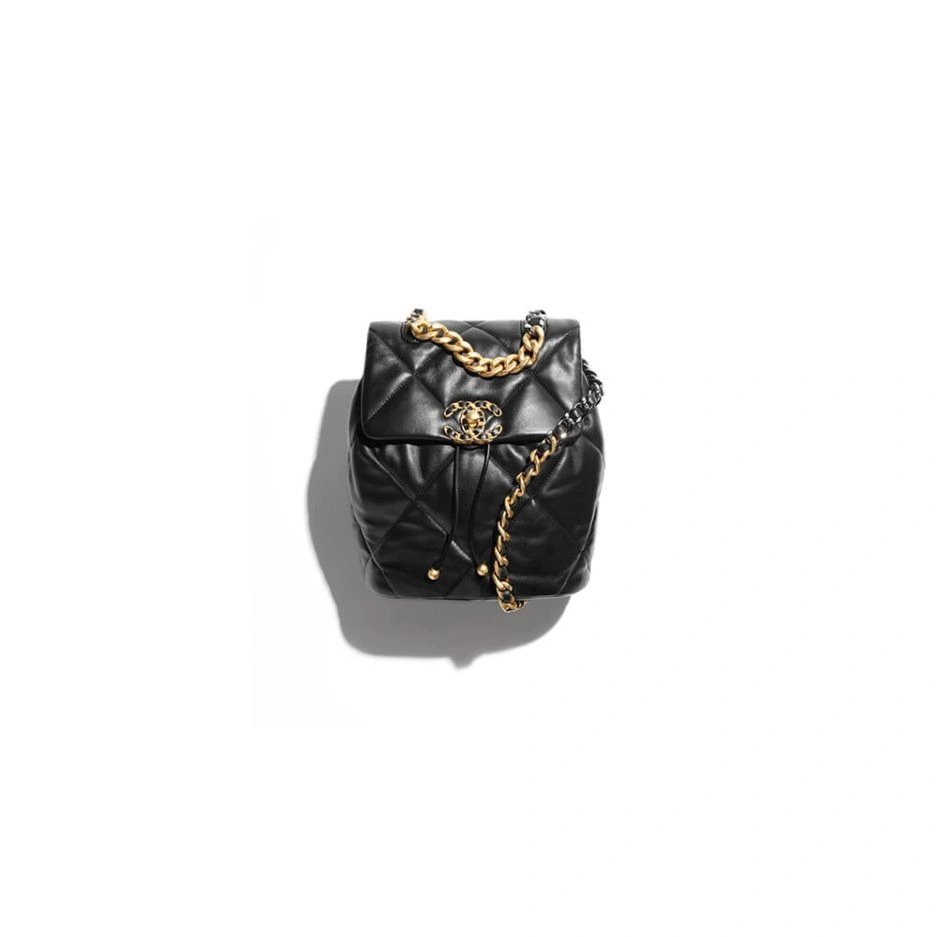 HighPerformance CHANEL 19 BACKPACK 1049