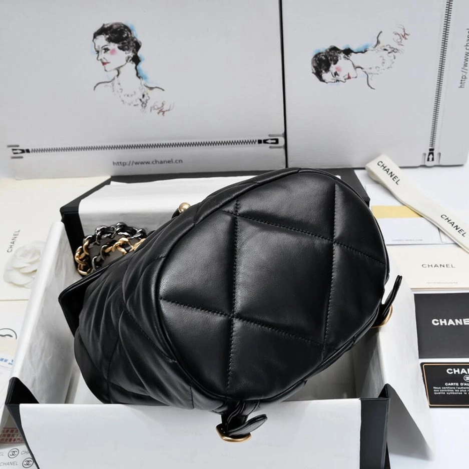 HighPerformance CHANEL 19 BACKPACK 1049