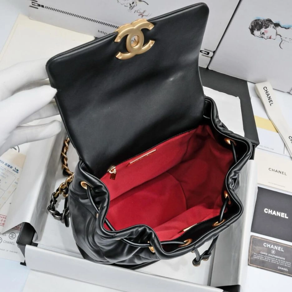 HighPerformance CHANEL 19 BACKPACK 1049