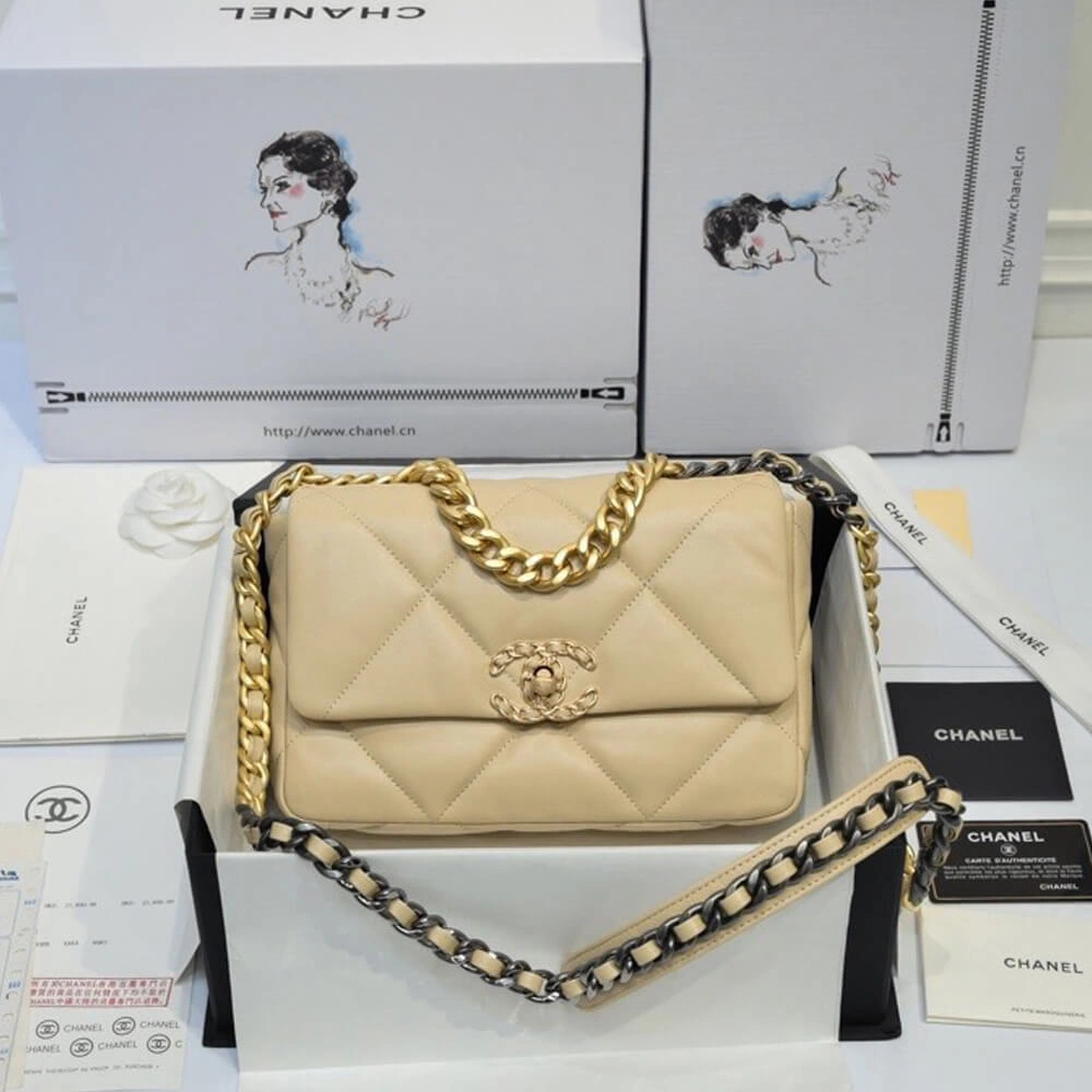 CHANEL 19 HANDBAG Stretchable 1209