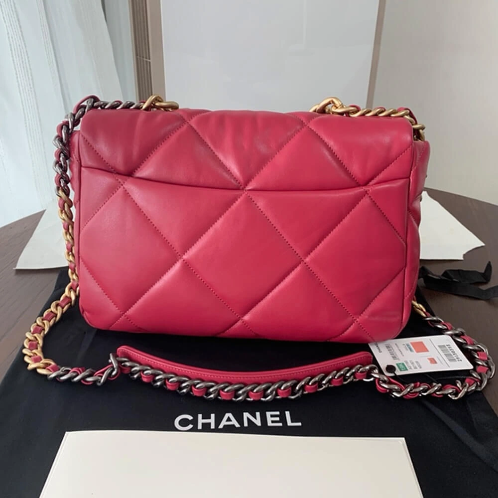 CHANEL 19 Large Handbag WrinkleFree 1202