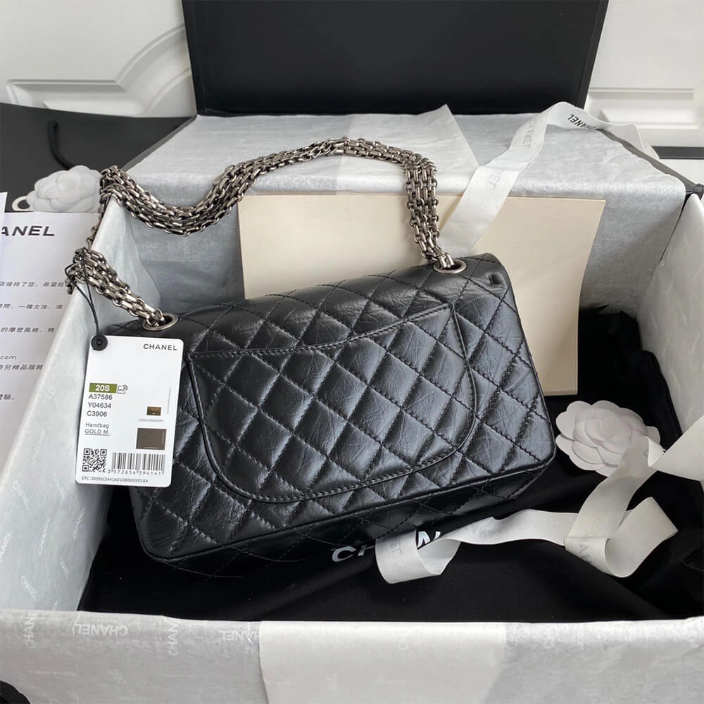 Breathable CHANEL 2.55 Handbag 1133