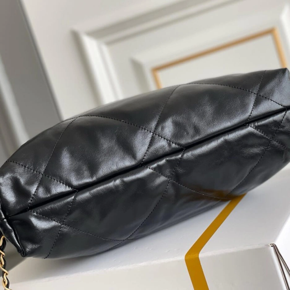CHANEL 22 BACKPACK Modern 1105